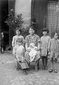mende-cousins02